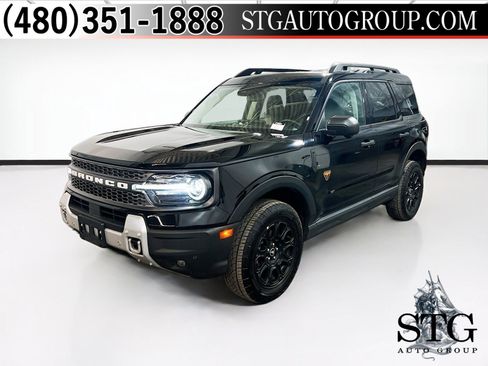 Used 2025 Ford Bronco Sport Badlands AWD/4WD image 1
