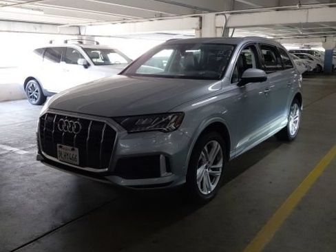 Used 2024 Audi Q7 3.0T Premium Plus AWD/4WD image 4