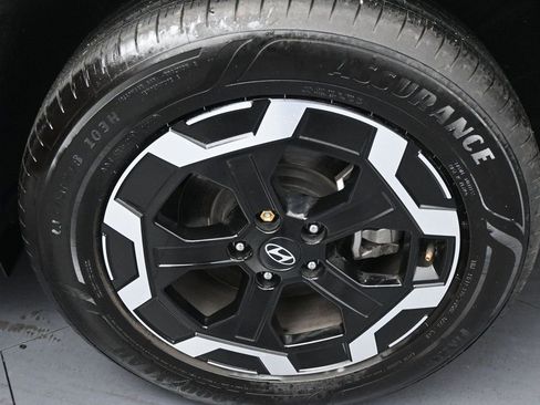 Used 2024 Hyundai Santa Fe SEL image 40