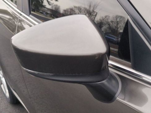 Used 2017 MAZDA MAZDA3 Touring image 12