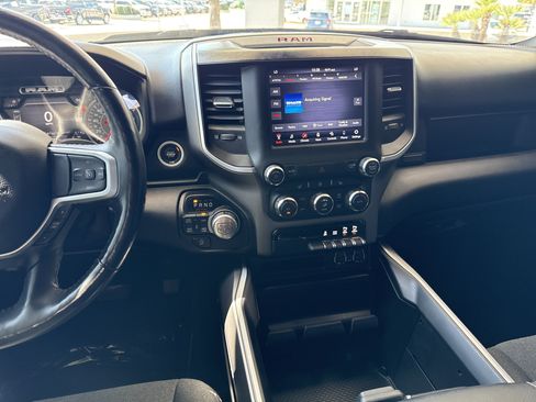 Used 2020 RAM 1500 Big Horn AWD/4WD image 29