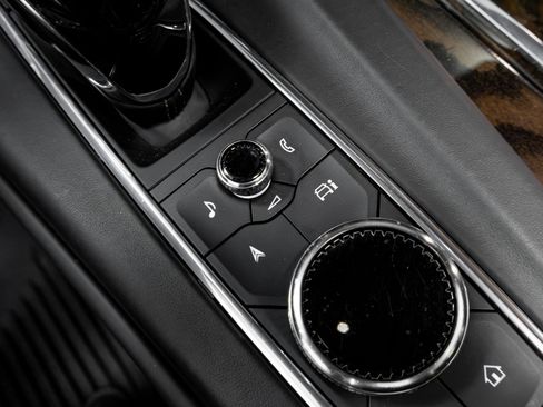 Used 2023 Cadillac Escalade Sport Platinum w/ LPO, ONYX Package image 65