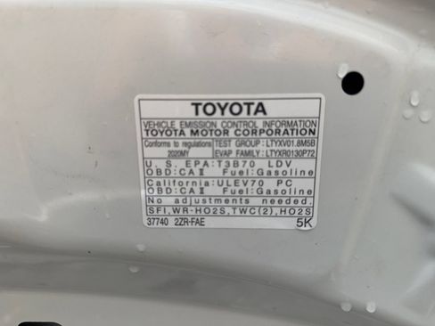 Used 2020 Toyota Corolla LE FWD image 34
