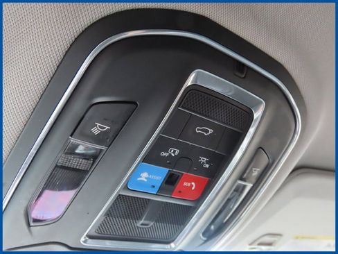 Certified 2023 Jeep Grand Cherokee L Limited w/ Luxury Tech Group II image 22