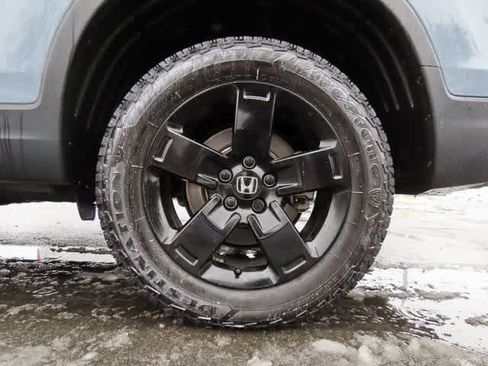 Used 2024 Honda Ridgeline Black Edition image 9
