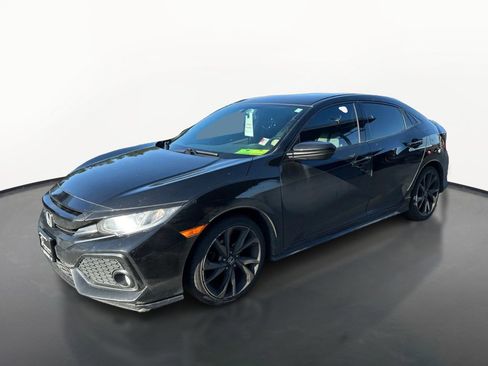 Used 2018 Honda Civic Sport image 7