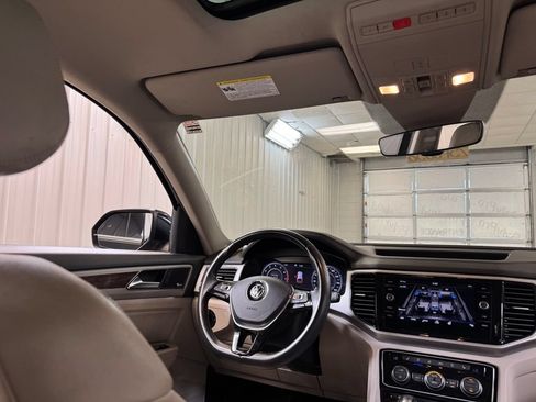 Used 2019 Volkswagen Atlas SEL Premium AWD/4WD image 29