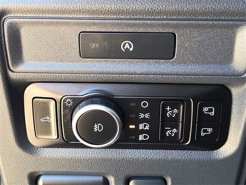 Certified 2025 Ford F150 Lariat w/ Equipment Group 501A Mid image 25