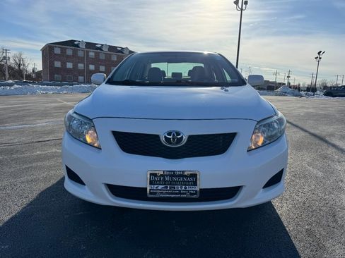 Used 2010 Toyota Corolla LE image 9