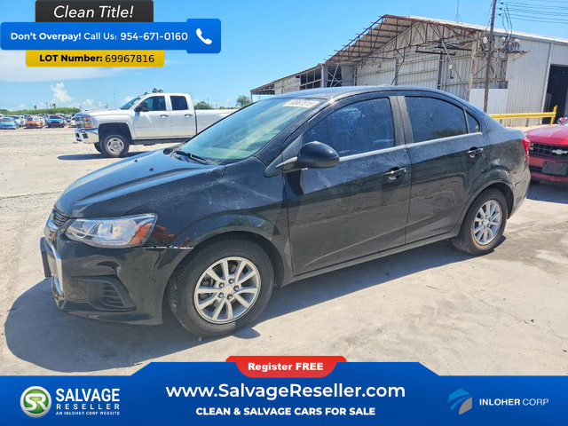 Used 2017 Chevrolet Sonic LT FWD image 1