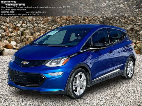 Used 2017 Chevrolet Bolt LT image 1