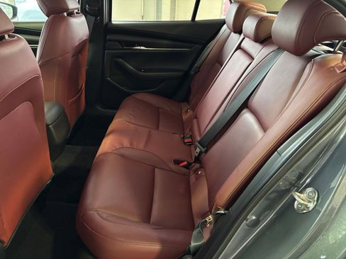 Used 2025 MAZDA MAZDA3 s image 25