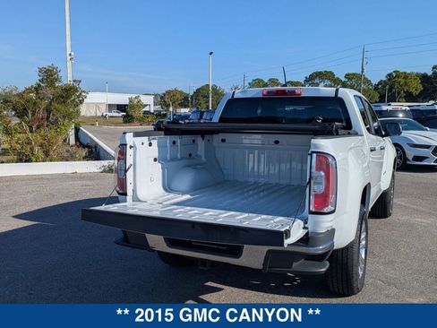 Used 2015 GMC Canyon SLT image 13