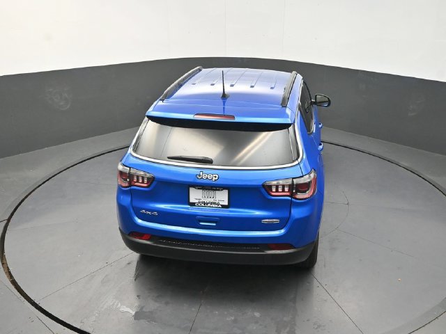 Used 2022 Jeep Compass Latitude AWD/4WD image 16