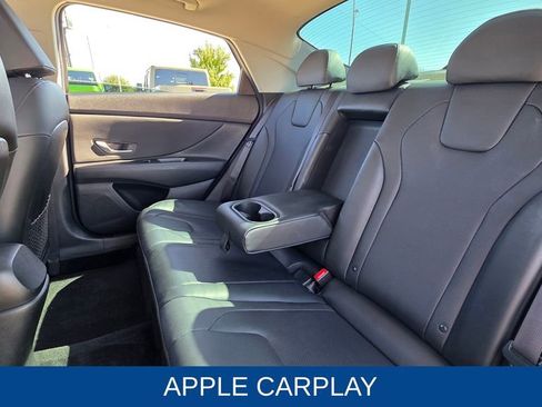 Used 2023 Hyundai Elantra Limited image 18