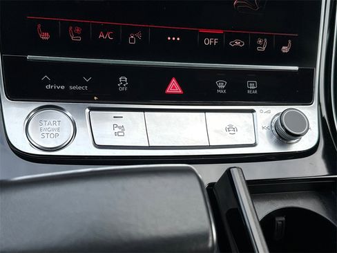 Used 2019 Audi A8 L 3.0T w/ Executive Package image 26