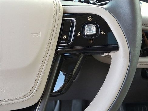 Certified 2024 Lincoln Aviator Reserve w/ Elements Package Plus image 25