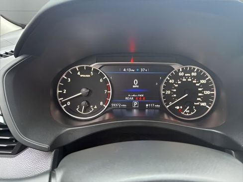 Certified 2024 Nissan Altima 2.5 SR image 13