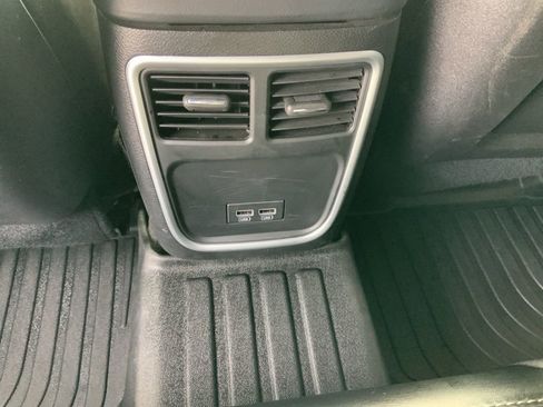 Certified 2023 Dodge Charger Scat Pack w/ Plus Group image 16