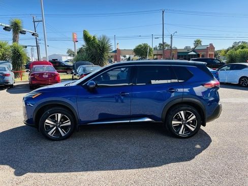 Certified 2023 Nissan Rogue SL w/ SL Premium Package image 4