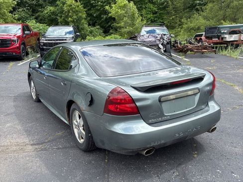 Used 2005 Pontiac Grand Prix GT w/ Leather Trim Package FWD image 7