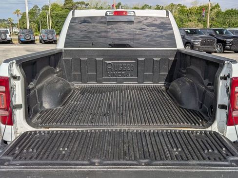 Used 2020 RAM 1500 Laramie AWD/4WD image 32