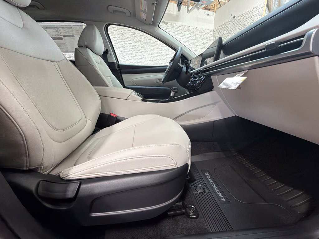 New 2026 Hyundai Tucson SEL Plus FWD image 12