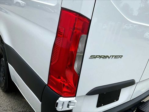 New 2025 Mercedes-Benz Sprinter 2500 image 6