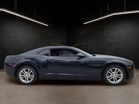 Used 2013 Chevrolet Camaro LT RWD image 8