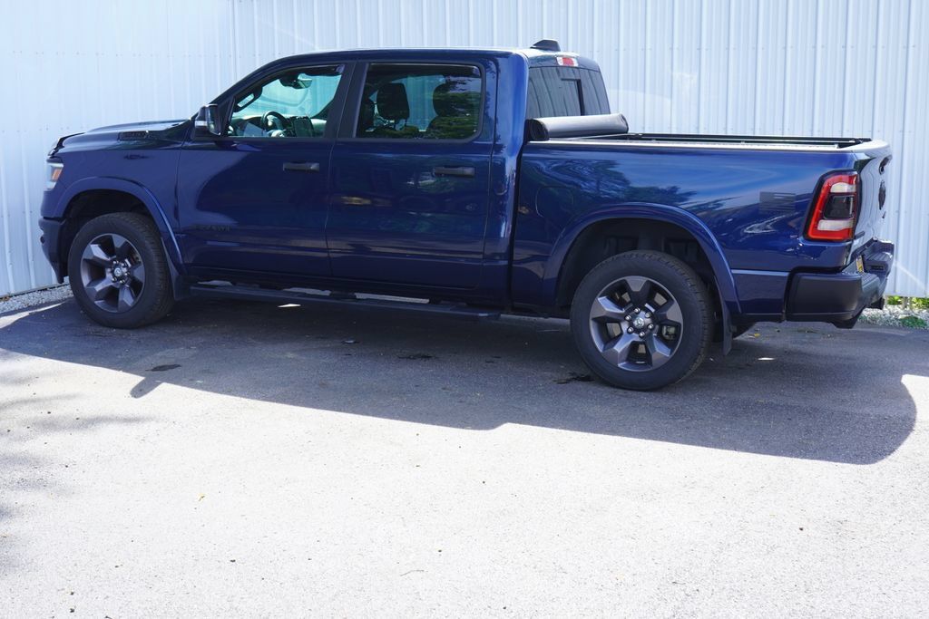 Used 2020 RAM 1500 Big Horn w/ Built-to-serve Edition AWD/4WD image 3