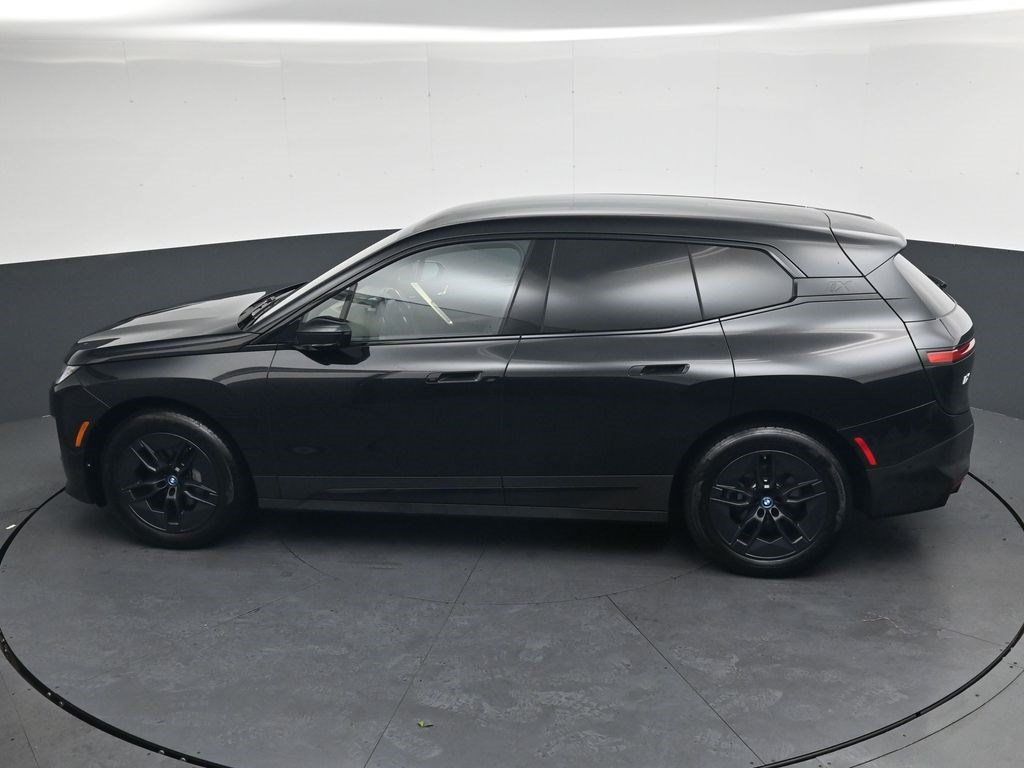 Used 2024 BMW iX xDrive50 w/ Convenience Package AWD/4WD image 26