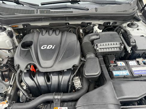 Used 2014 Hyundai Sonata Limited w/ Technology Package 05 image 24