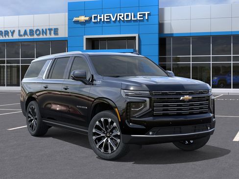 New 2026 Chevrolet Suburban High Country AWD/4WD image 9