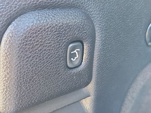 Used 2015 Jeep Grand Cherokee Limited image 9