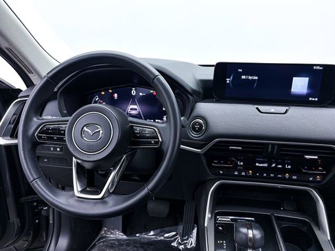 Used 2024 MAZDA CX-90 Plug-In Hybrid w/ Preferred AWD/4WD image 4