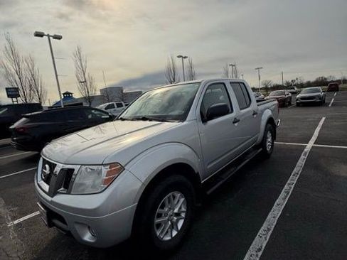 Used 2016 Nissan Frontier SV w/ SV Value Truck Package image 17