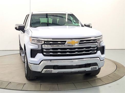 New 2026 Chevrolet Silverado 1500 LTZ w/ LTZ Convenience Package II image 2