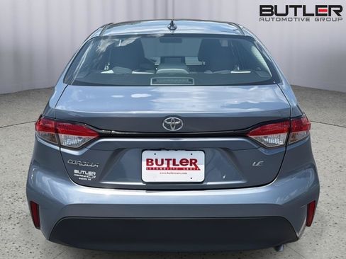 Used 2024 Toyota Corolla LE FWD image 5