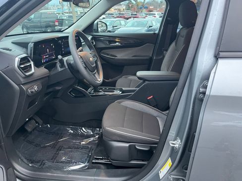 Used 2025 Chevrolet TrailBlazer LT image 21