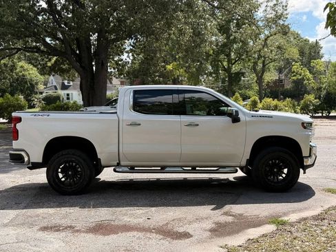 Used 2020 Chevrolet Silverado 1500 LTZ w/ LTZ Plus Package AWD/4WD image 6
