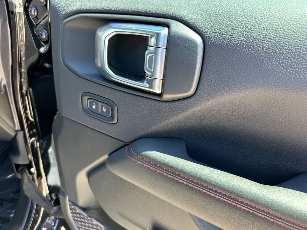 New 2026 Jeep Gladiator Rubicon AWD/4WD image 16