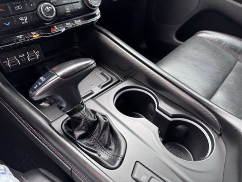 Used 2022 Dodge Durango R/T w/ Trailer Tow Group IV image 27