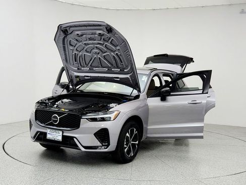 New 2026 Volvo XC60 B5 Core image 9