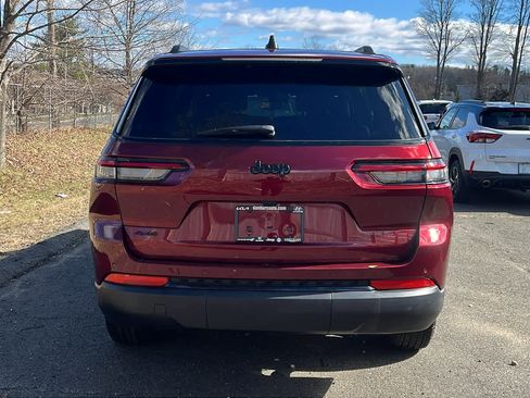 Certified 2025 Jeep Grand Cherokee L Altitude image 5