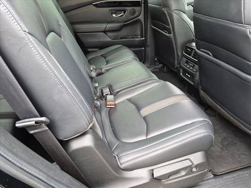 Certified 2023 Honda Pilot EX-L image 18