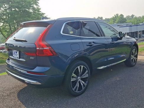 Used 2023 Volvo XC60 B5 Ultimate w/ Climate Package AWD/4WD image 6