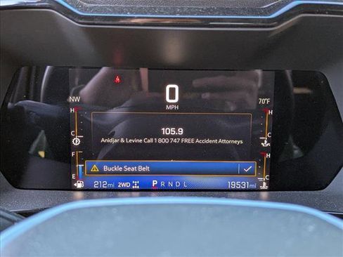 Used 2023 Chevrolet Colorado Z71 w/ Z71 Convenience Package 2 image 9