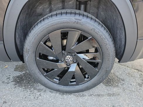 New 2026 Volkswagen Atlas SE AWD/4WD image 22