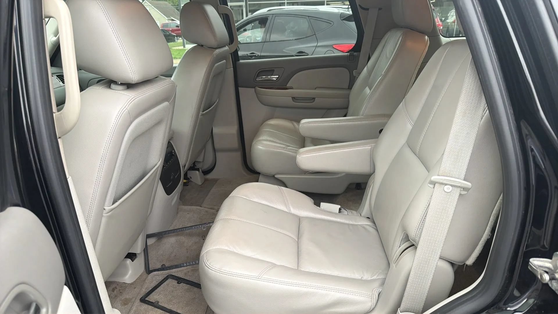 Used 2011 GMC Yukon SLT AWD/4WD image 10