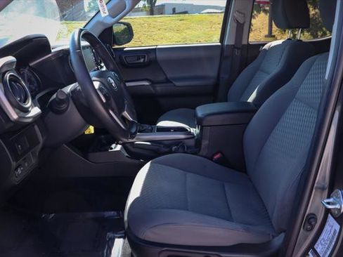 Certified 2021 Toyota Tacoma SR5 image 27